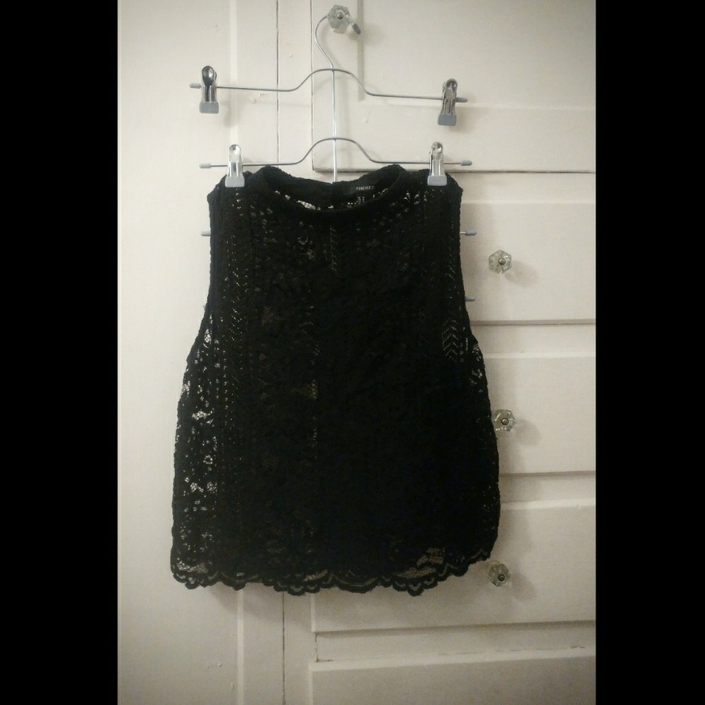 High Neck Lace Knitted Crop Top